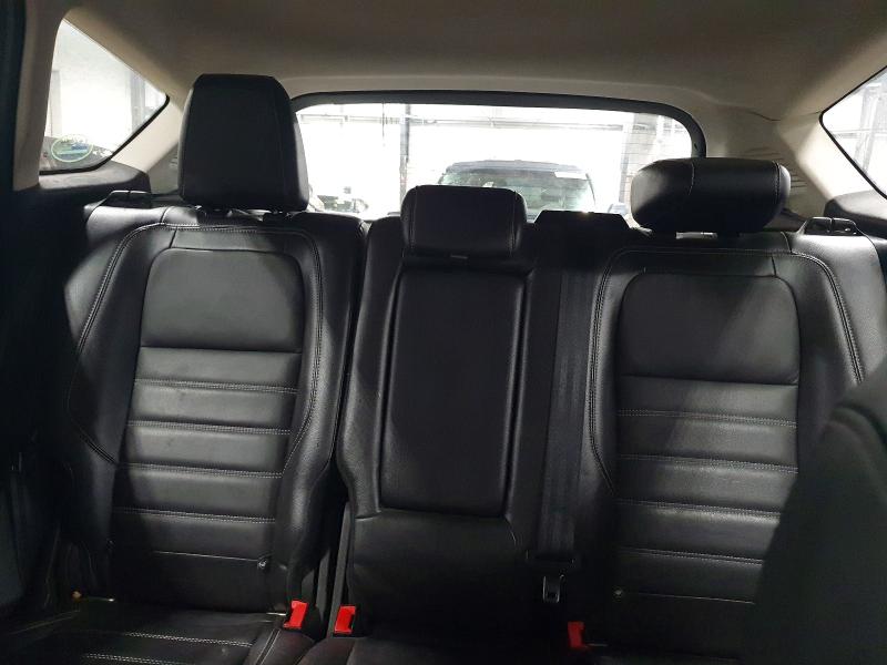 Photo 10 from auction – 2017 FORD C-MAX SE with VIN 1FADP5EUXHL109135