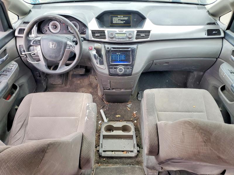 Photo 8 from auction – 2016 HONDA ODYSSEY with VIN 5FNRL5H49GB146878