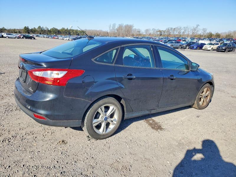 Photo 3 from auction – 2013 FORD FOCUS SE with VIN 1FADP3F21DL349802