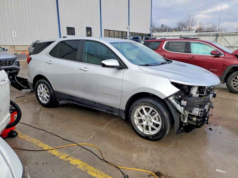 Photo 4 from auction – 2022 CHEVROLET EQUINOX with VIN 3GNAXKEV2NL135756