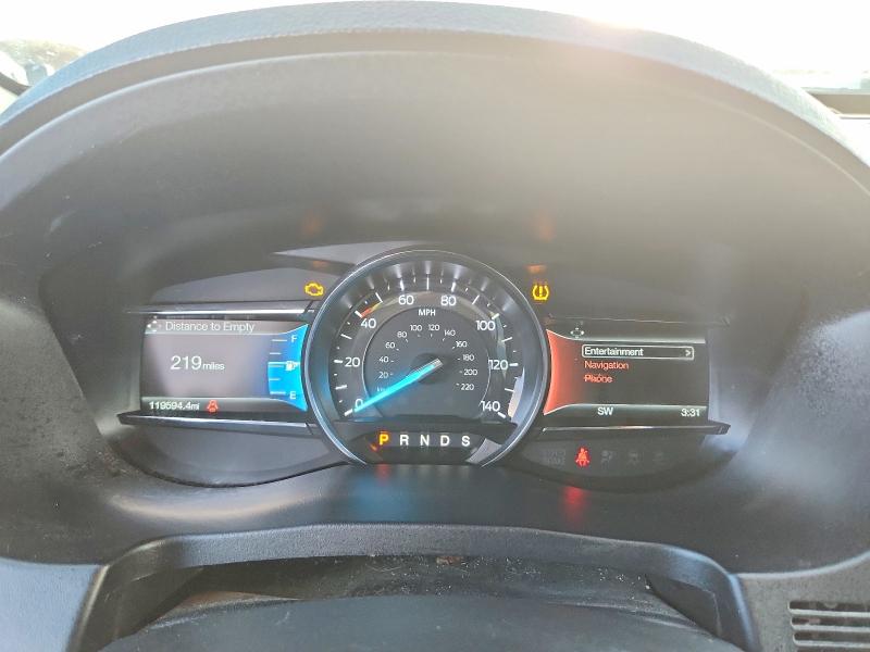 Photo 9 from auction – 2017 FORD EXPLORER L with VIN 1FM5K8F81HGC93529