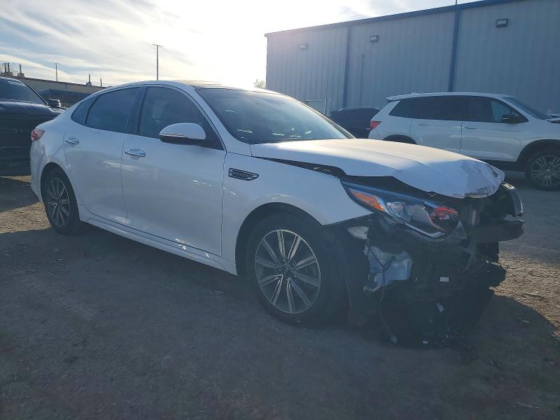 Photo 4 from auction – 2019 KIA OPTIMA with VIN 5XXGU4L14KG284068