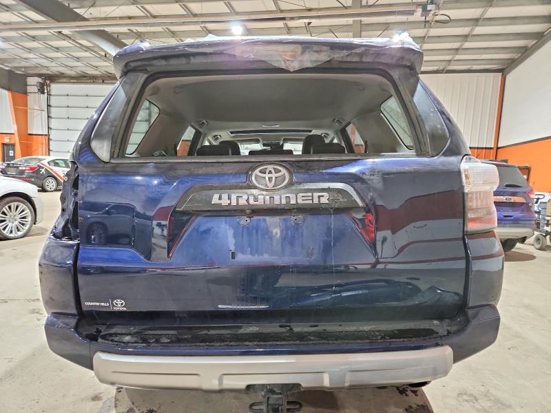 Photo 6 from auction – 2022 TOYOTA 4RUNNER with VIN JTERU5JR4N6034772
