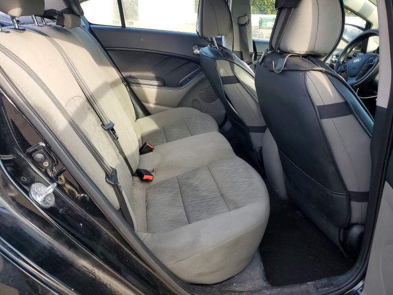 Photo 10 from auction – 2016 KIA FORTE LX with VIN KNAFK4A67G5502951