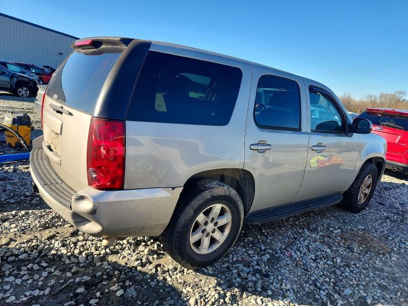 Photo 3 from auction – 2007 GMC YUKON with VIN 1GKFC13J57J119182