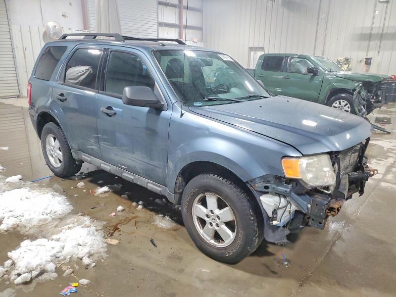 Photo 4 from auction – 2010 FORD ESCAPE XLT with VIN 1FMCU9DG3AKB94425