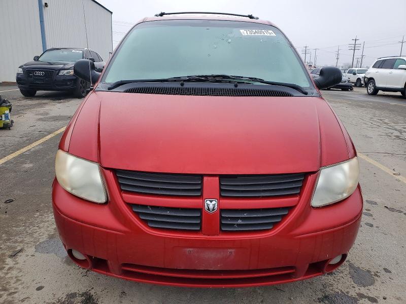 Photo 5 from auction – 2005 DODGE GRAND CARA with VIN 2D4GP44L05R153953