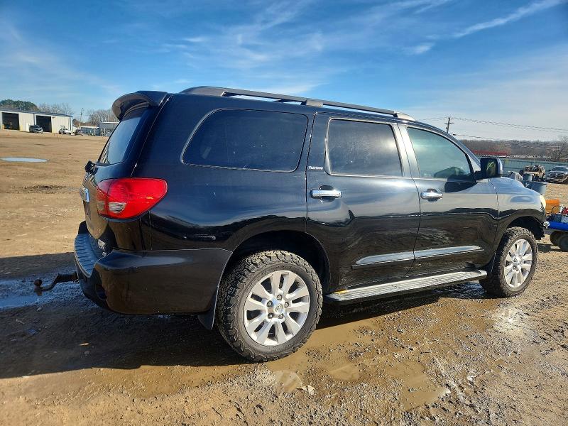 Photo 3 from auction – 2010 TOYOTA SEQUOIA PL with VIN 5TDDW5G14AS027020