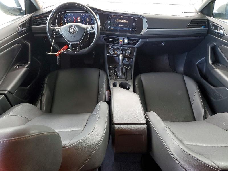Photo 8 from auction – 2019 VOLKSWAGEN JETTA SEL with VIN 3VWE57BU2KM251566