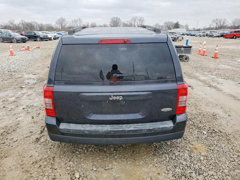 Photo 6 from auction – 2015 JEEP PATRIOT with VIN 1C4NJPFA1FD157890