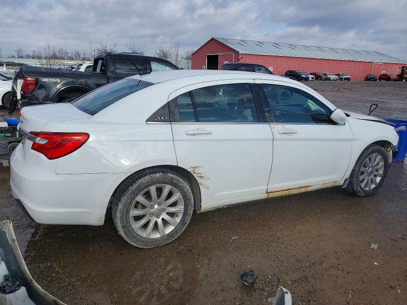 Photo 3 from auction – 2011 CHRYSLER 200 with VIN 1C3BC1FB4BN556496