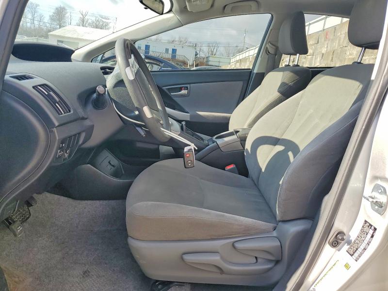 Photo 7 from auction – 2015 TOYOTA PRIUS with VIN JTDKN3DU2F1896443