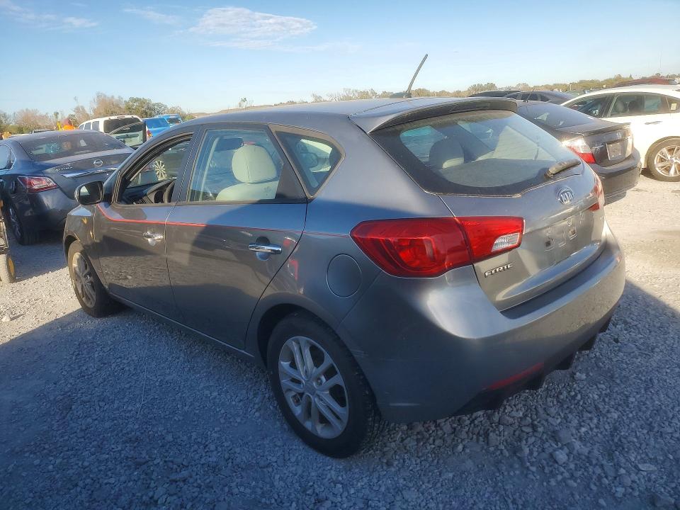 Photo 2 from auction – 2012 KIA FORTE EX with VIN KNAFU5A28C5631210