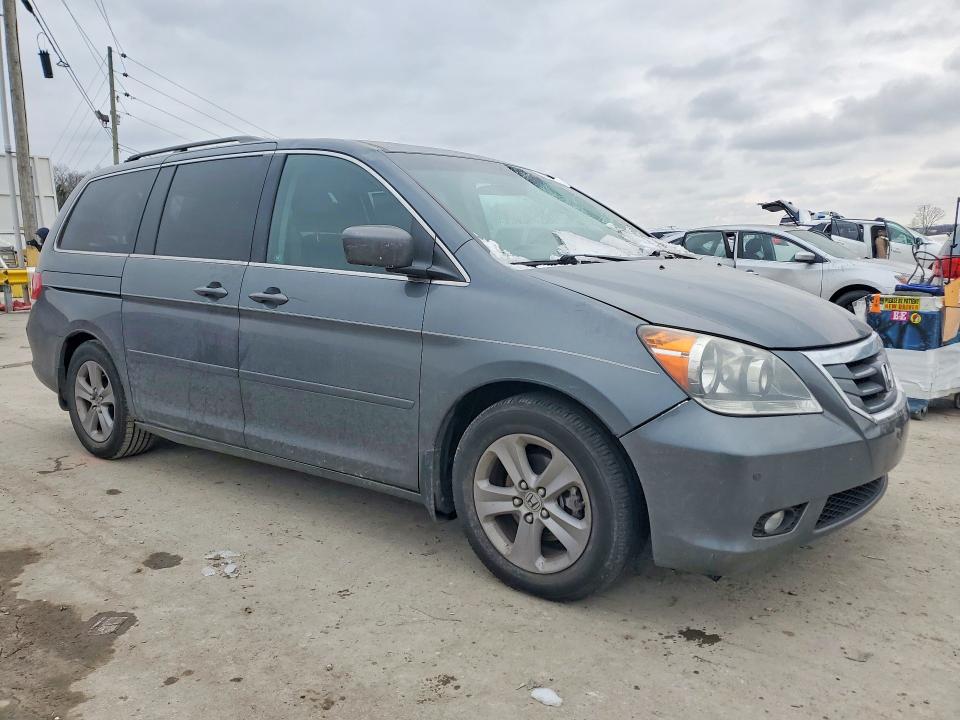 Photo 4 from auction – 2010 HONDA ODYSSEY TO with VIN 5FNRL3H96AB069183