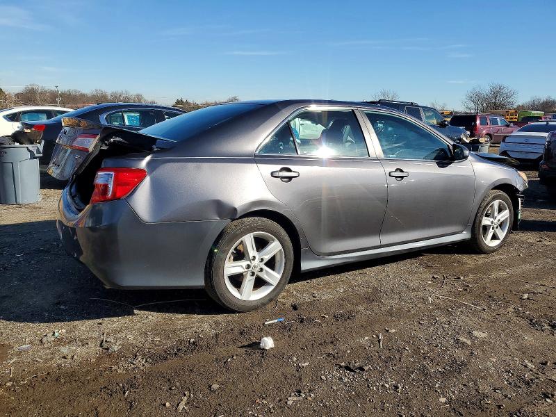 Photo 3 from auction – 2013 TOYOTA CAMRY L with VIN 4T1BF1FK1DU277630