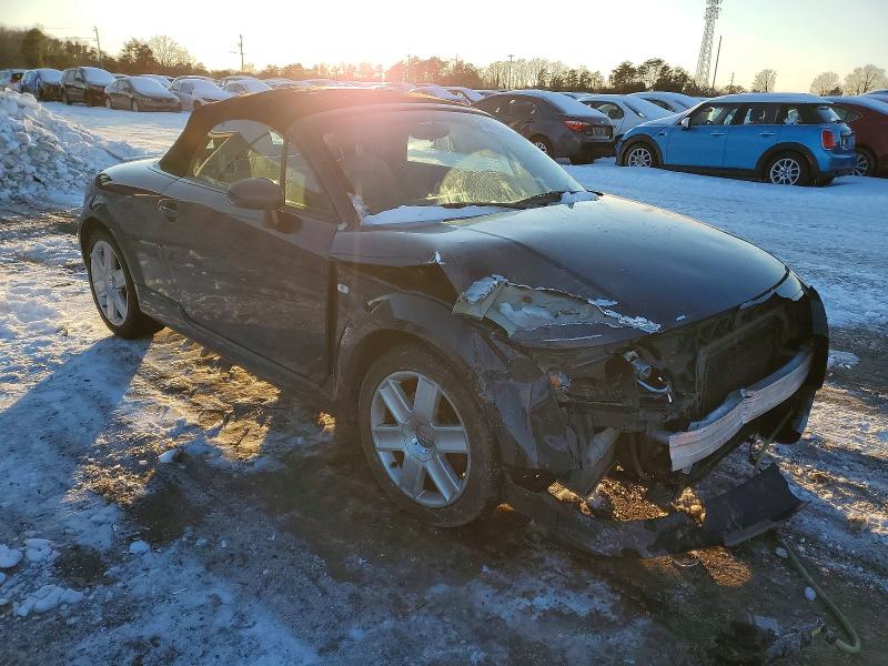 Photo 4 from auction – 2003 AUDI TT with VIN TRUTC28N031012539