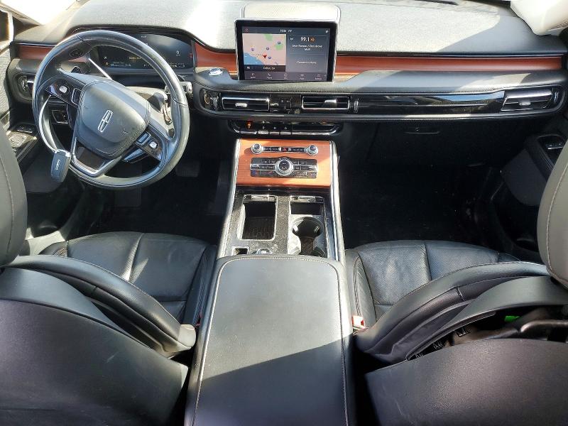 Photo 8 from auction – 2021 LINCOLN AVIATOR with VIN 5LM5J7WC2MGL09455