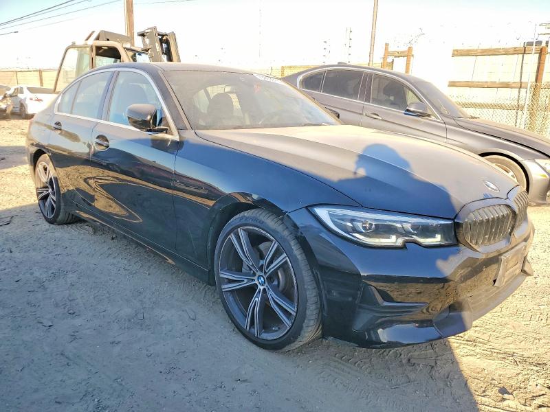 Photo 4 from auction – 2021 BMW 330I with VIN 3MW5R1J08M8B59325