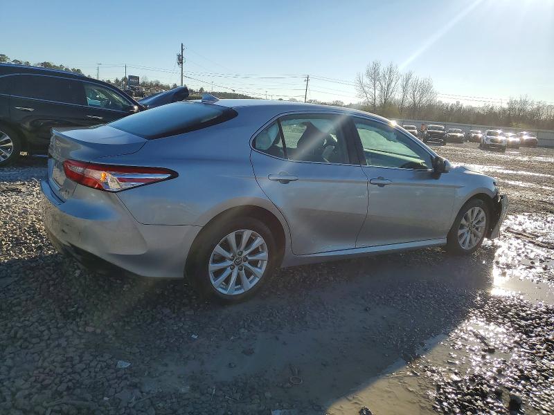 Photo 3 from auction – 2020 TOYOTA CAMRY LE with VIN 4T1C11AK4LU343984