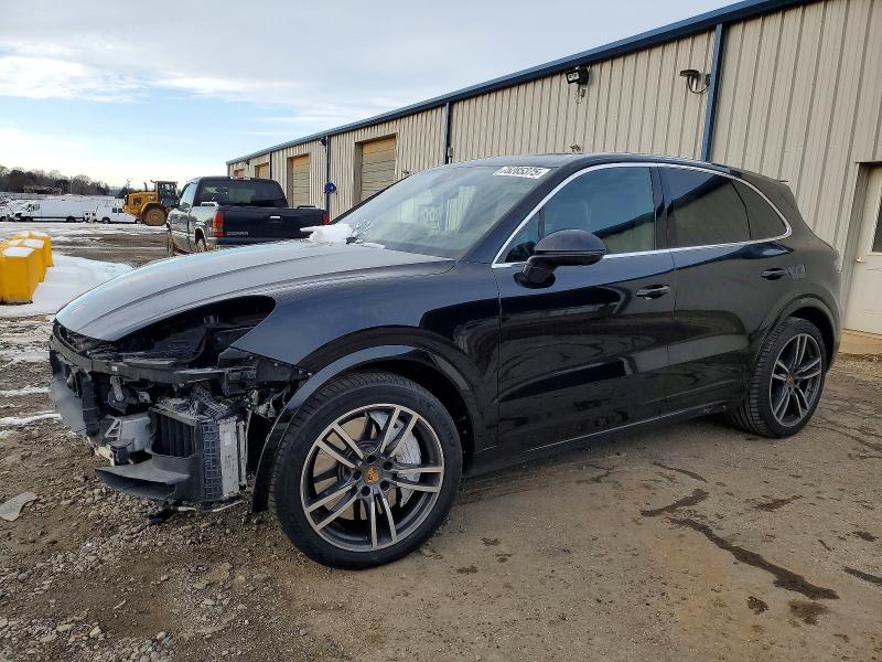 PORSCHE CAYENNE TU 2020 مع رقم تعريف المركبة WP1AF2AY9LDA39541 - صورة من المزاد