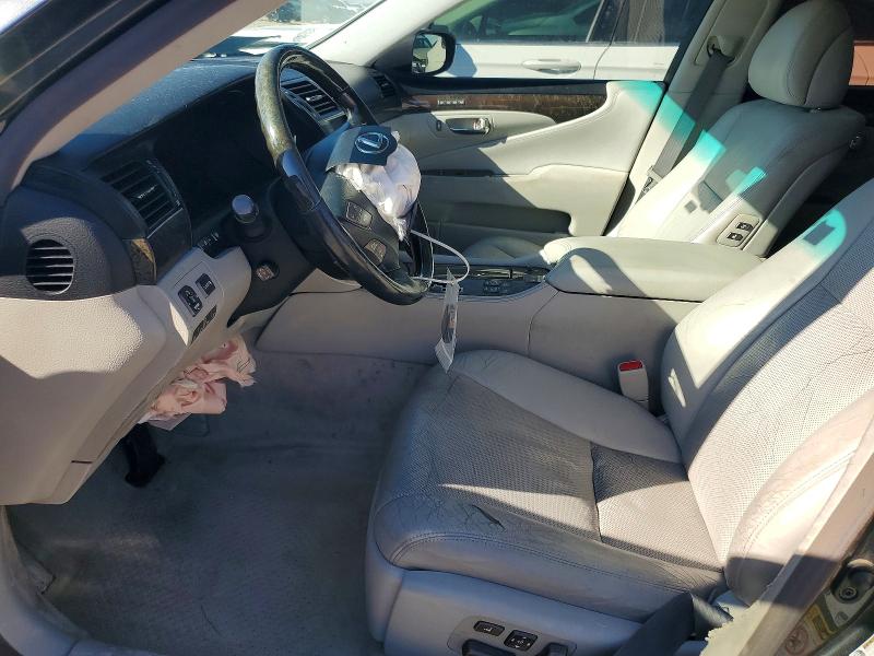 Photo 7 from auction – 2010 LEXUS LS 460 with VIN JTHCL5EF3A5007090