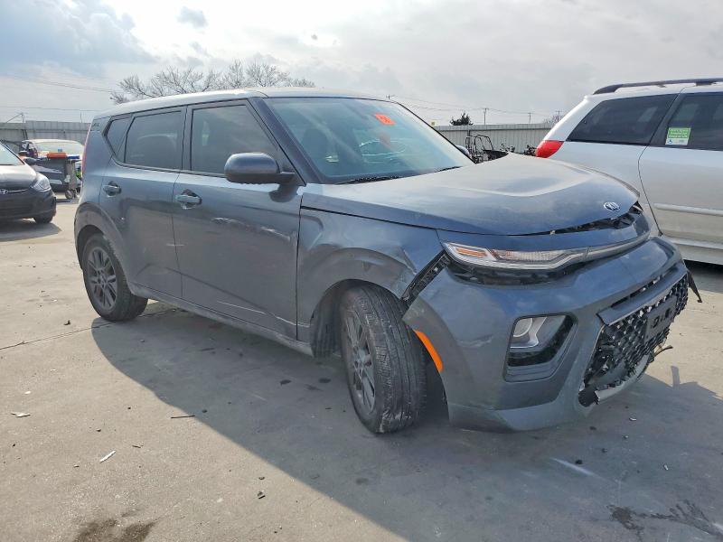 Photo 4 from auction – 2020 KIA SOUL with VIN KNDJ33AU4L7108633