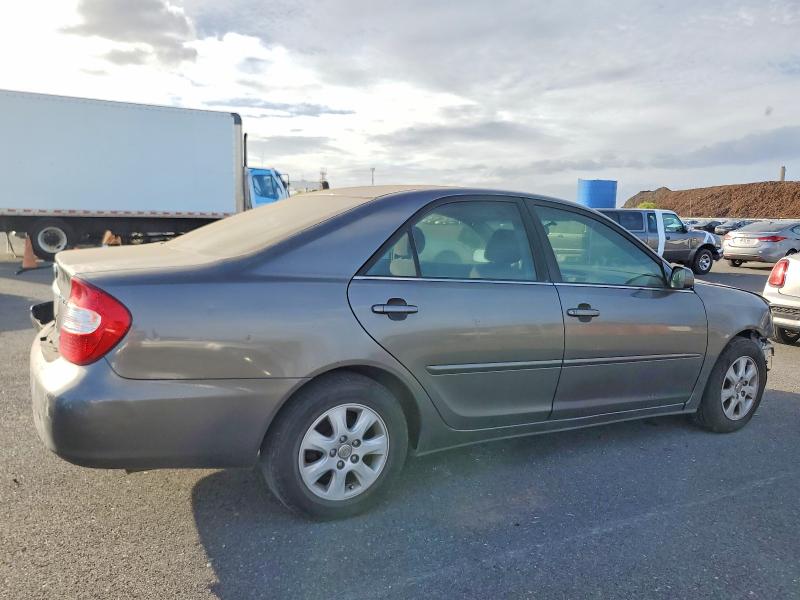 Photo 3 from auction – 2003 TOYOTA CAMRY LE with VIN JTDBF32K030138083