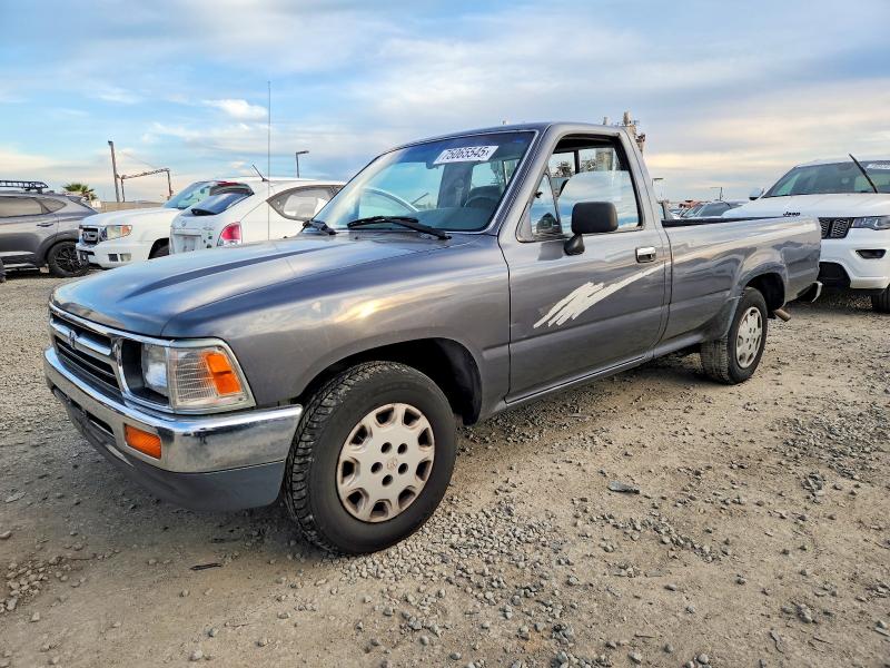 TOYOTA PICKUP 1/2 1993 with VIN JT4RN82P5P5087697 - Photo from auction
