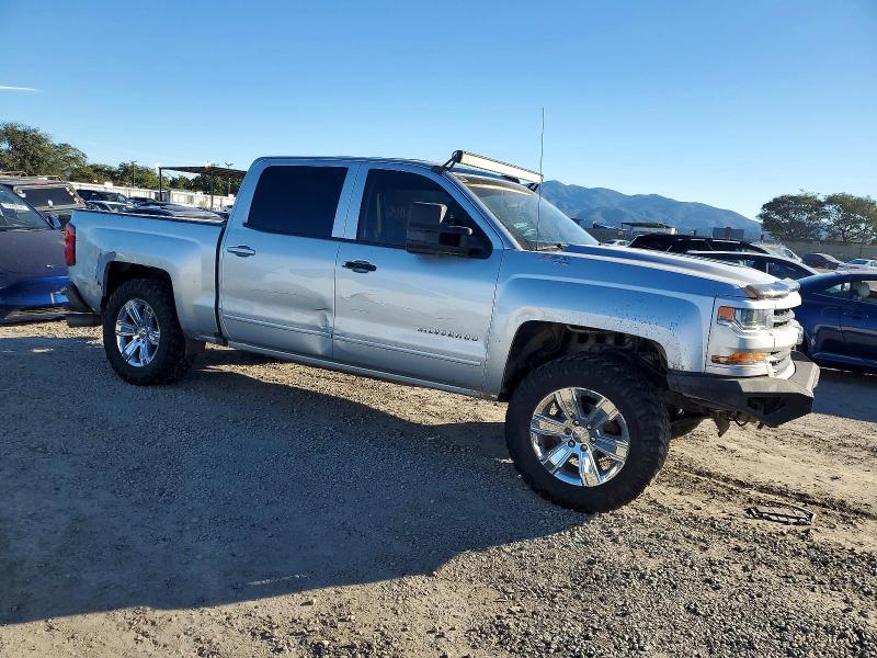 Photo 4 from auction – 2018 CHEVROLET SILVERADO with VIN 3GCUKREC2JG493860