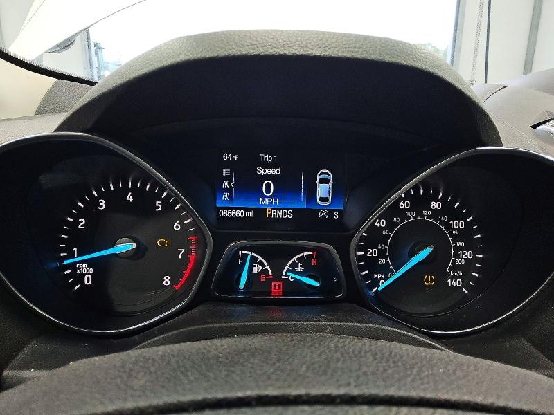 Photo 9 from auction – 2017 FORD ESCAPE SE with VIN 1FMCU9GD1HUB93953