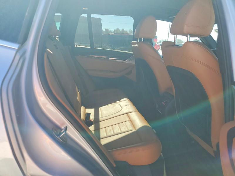 Photo 11 from auction – 2020 BMW X3 with VIN 5UXTY3C08L9B12212