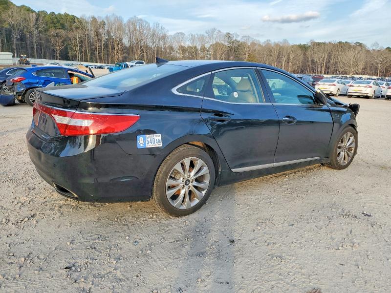 Photo 3 from auction – 2012 HYUNDAI AZERA GLS with VIN KMHFG4JG7CA127136
