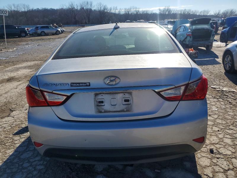 Photo 6 from auction – 2014 HYUNDAI SONATA with VIN 5NPEB4AC2EH879530