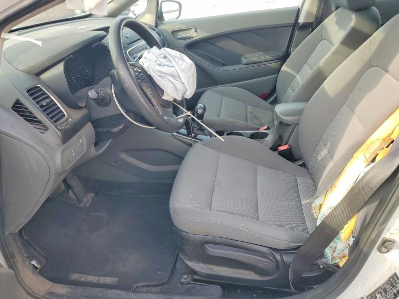 Photo 7 from auction – 2018 KIA FORTE with VIN 3KPFK4A74JE178204