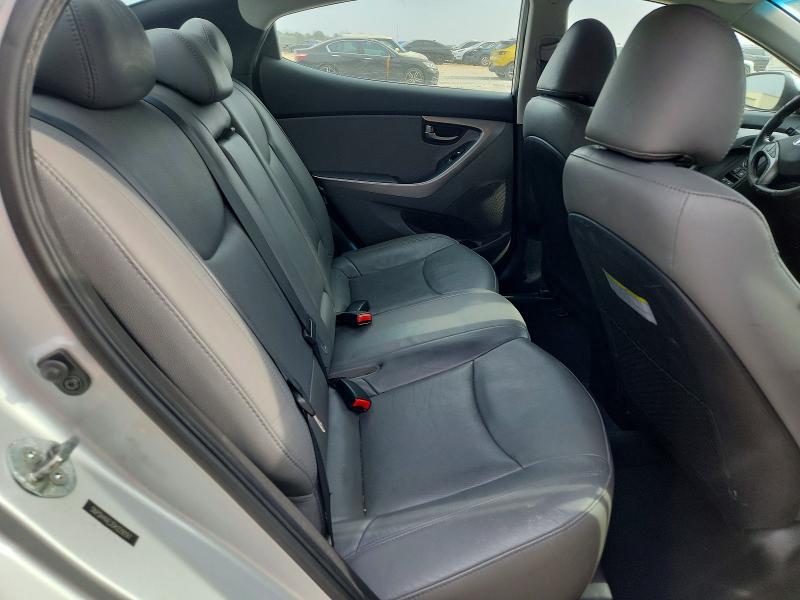 Photo 10 from auction – 2013 HYUNDAI ELANTRA GL with VIN 5NPDH4AE2DH229297