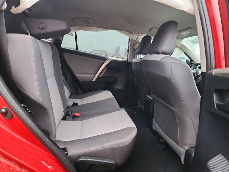 Photo 11 from auction – 2014 TOYOTA RAV4 LE with VIN 2T3BFREV2EW143163