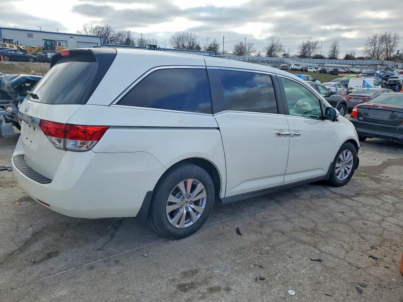 Photo 3 from auction – 2016 HONDA ODYSSEY with VIN 5FNRL5H68GB167755