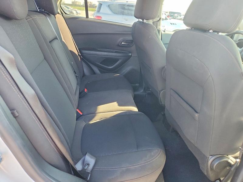 Photo 11 from auction – 2022 CHEVROLET TRAX with VIN KL7CJKSM6NB548549