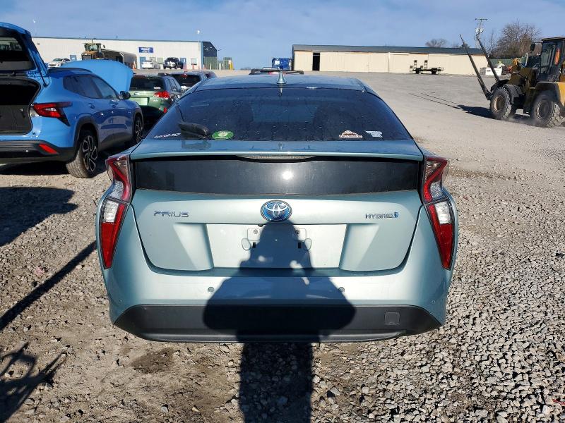 Photo 6 from auction – 2016 TOYOTA PRIUS with VIN JTDKARFU5G3510812