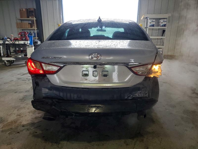 Photo 6 from auction – 2011 HYUNDAI SONATA with VIN 5NPEC4AC5BH146526