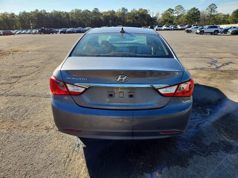Photo 6 from auction – 2011 HYUNDAI SONATA GLS with VIN 5NPEB4AC1BH220348