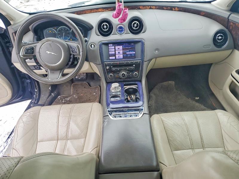 Photo 8 from auction – 2013 JAGUAR XJ with VIN SAJWA1C72D8V39864