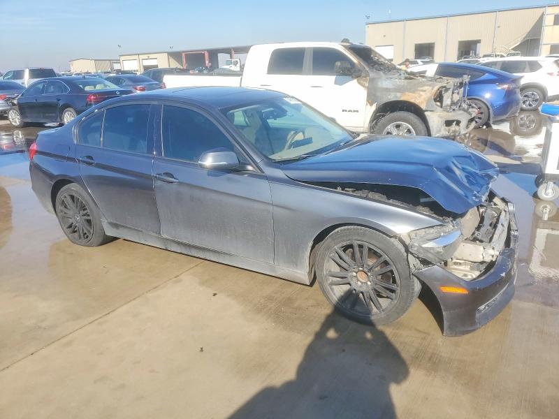 Photo 4 from auction – 2013 BMW 328 with VIN WBA3A5C55DF354238