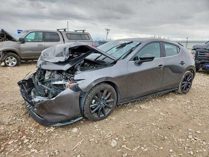 MAZDA 3 PREMIUM 2021 with VIN JM1BPBNY0M1326301 - Photo from auction