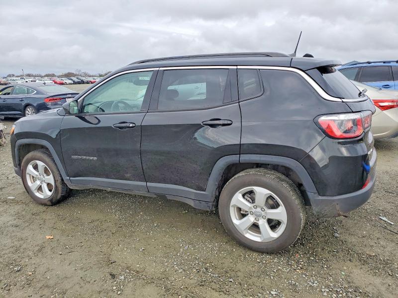 Photo 2 from auction – 2020 JEEP COMPASS with VIN 3C4NJDBB3LT104952