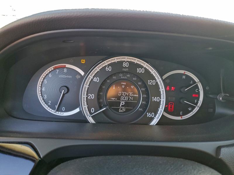 Photo 9 from auction – 2017 HONDA ACCORD with VIN 1HGCR2F3XHA290528