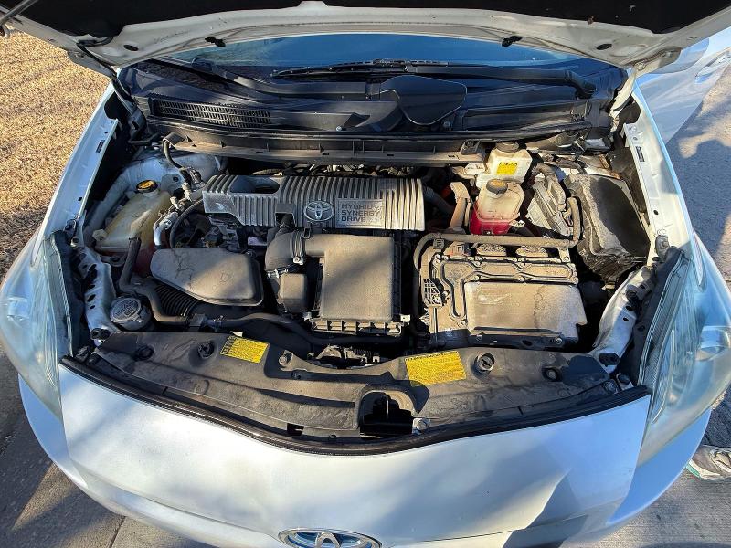 Photo 7 from auction – 2011 TOYOTA PRIUS with VIN JTDKN3DUXB5300949