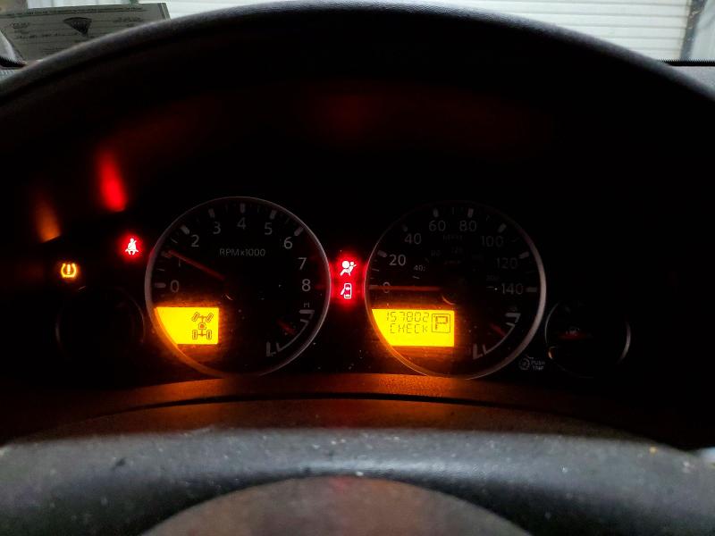 Photo 9 from auction – 2011 NISSAN PATHFINDER with VIN 5N1AR1NB0BC617843