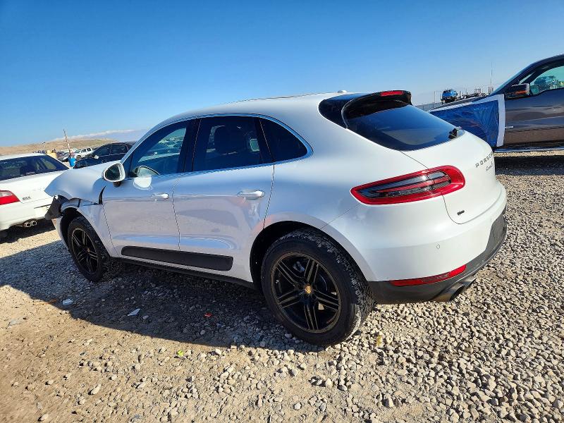 Photo 2 from auction – 2016 PORSCHE MACAN S with VIN WP1AB2A54GLB46672