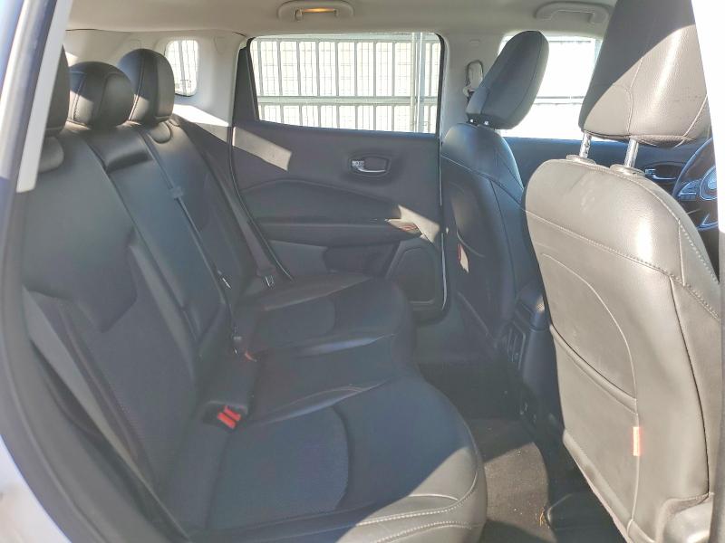 Photo 11 from auction – 2020 JEEP COMPASS with VIN 3C4NJDDB3LT255450